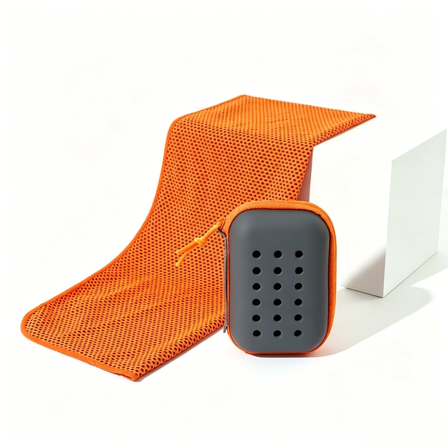 Summer cooling and quick-drying towels